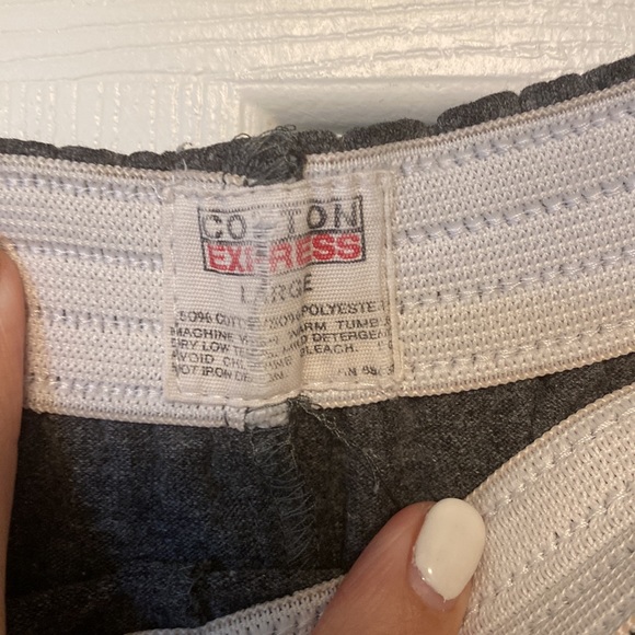 Illini Soffee Shorts - Picture 3 of 4